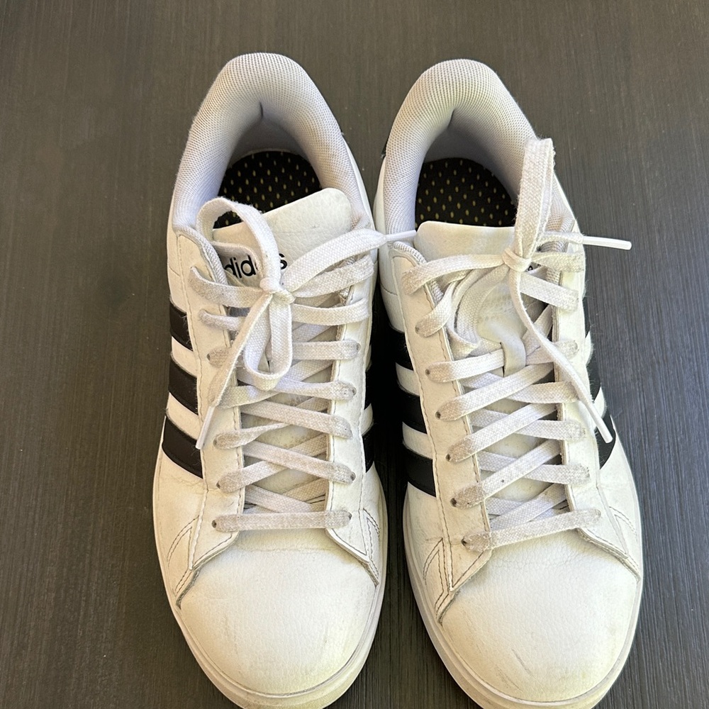 Adidas Wonens Classic White and Black Sneakers